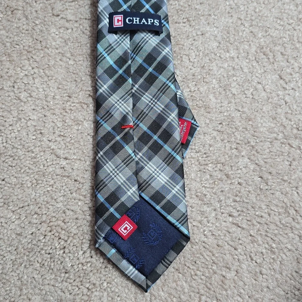 CHAPS Plaid Tie (48